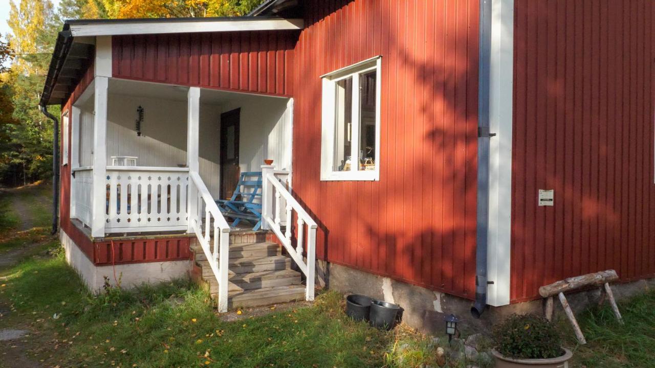 Little Forest House "Our Little Farm" Eksharad Bagian luar foto