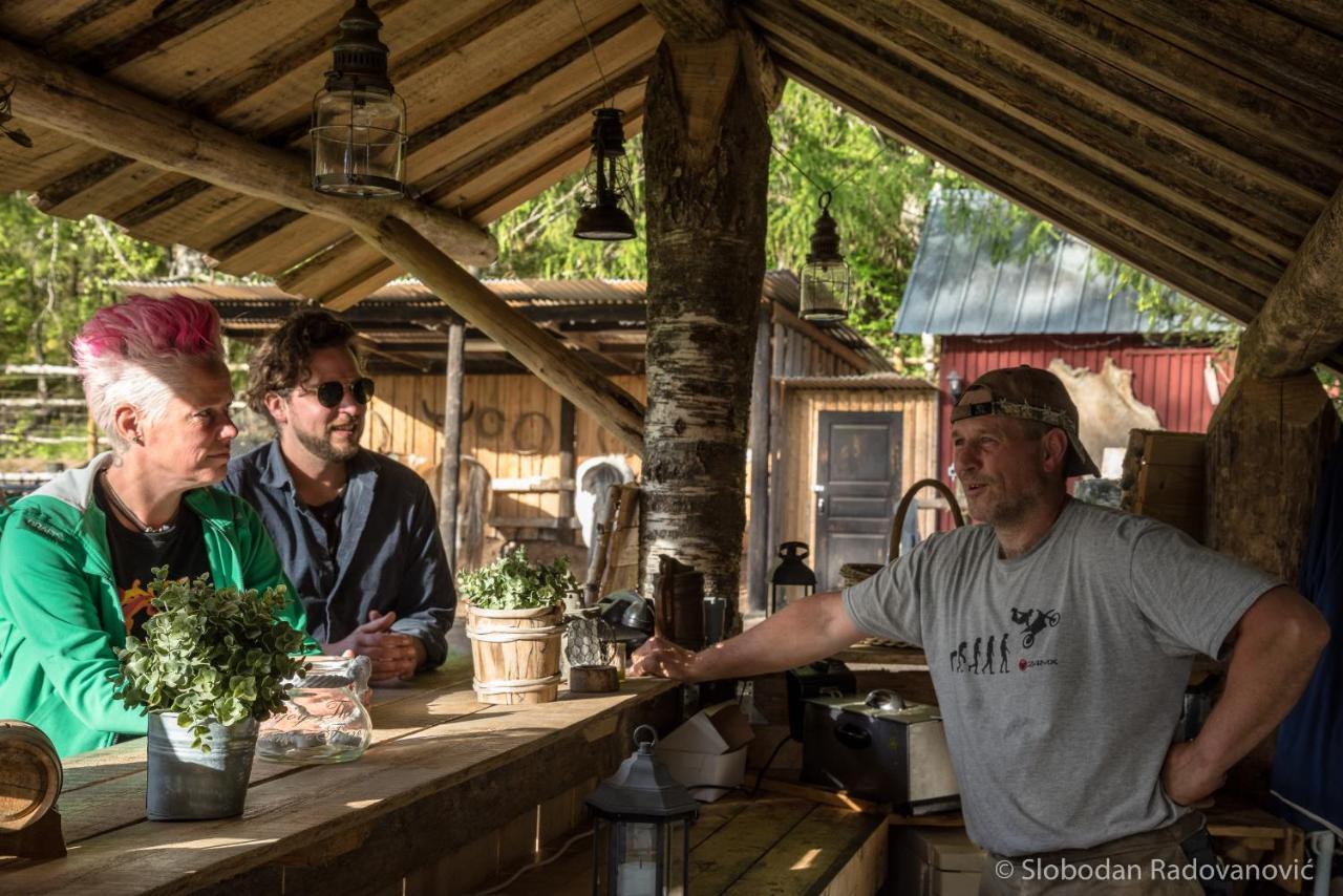 Little Forest House "Our Little Farm" Eksharad Bagian luar foto
